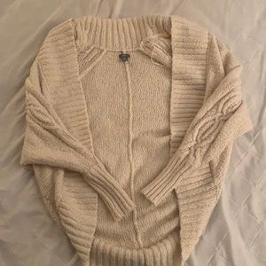Aeri Sweater